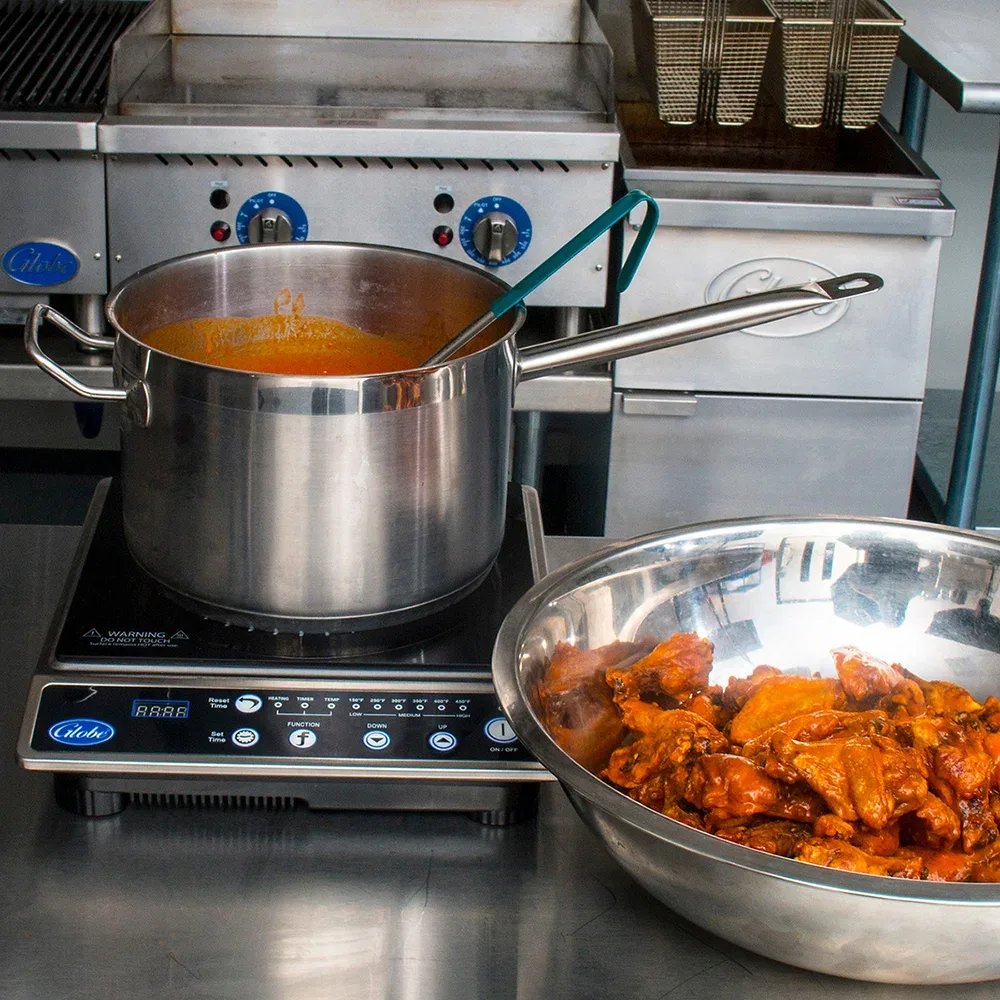 Globe IR1800 Countertop Induction Cooktop w/ (1) Burner, 120v 2