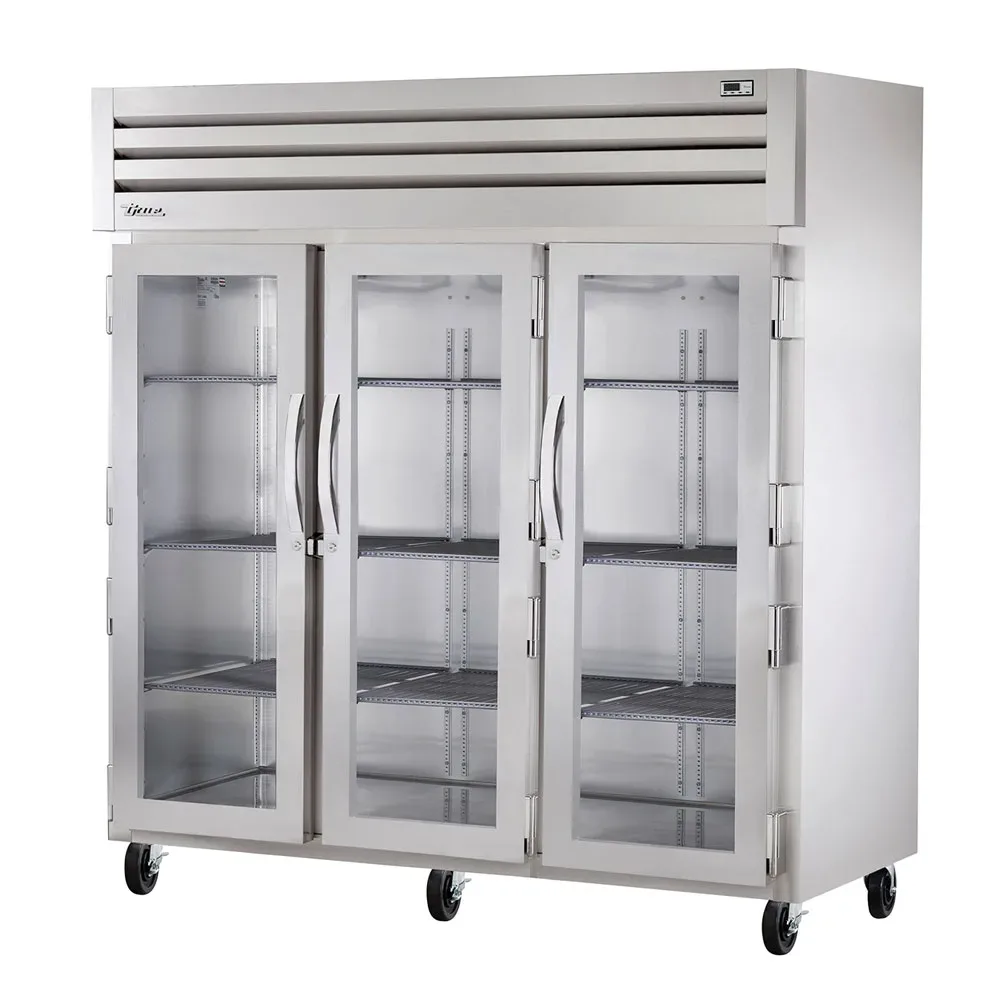 True STR3R-3G-HC 77 3/4″ Three Section Reach In Refrigerator, (3) Left/Right Hinge Glass Doors, 115v
