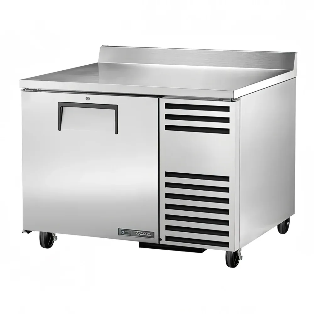 True TWT-44F-HC 44 1/2″ W Worktop Freezer w/ (1) Section & (1) Door, 115v