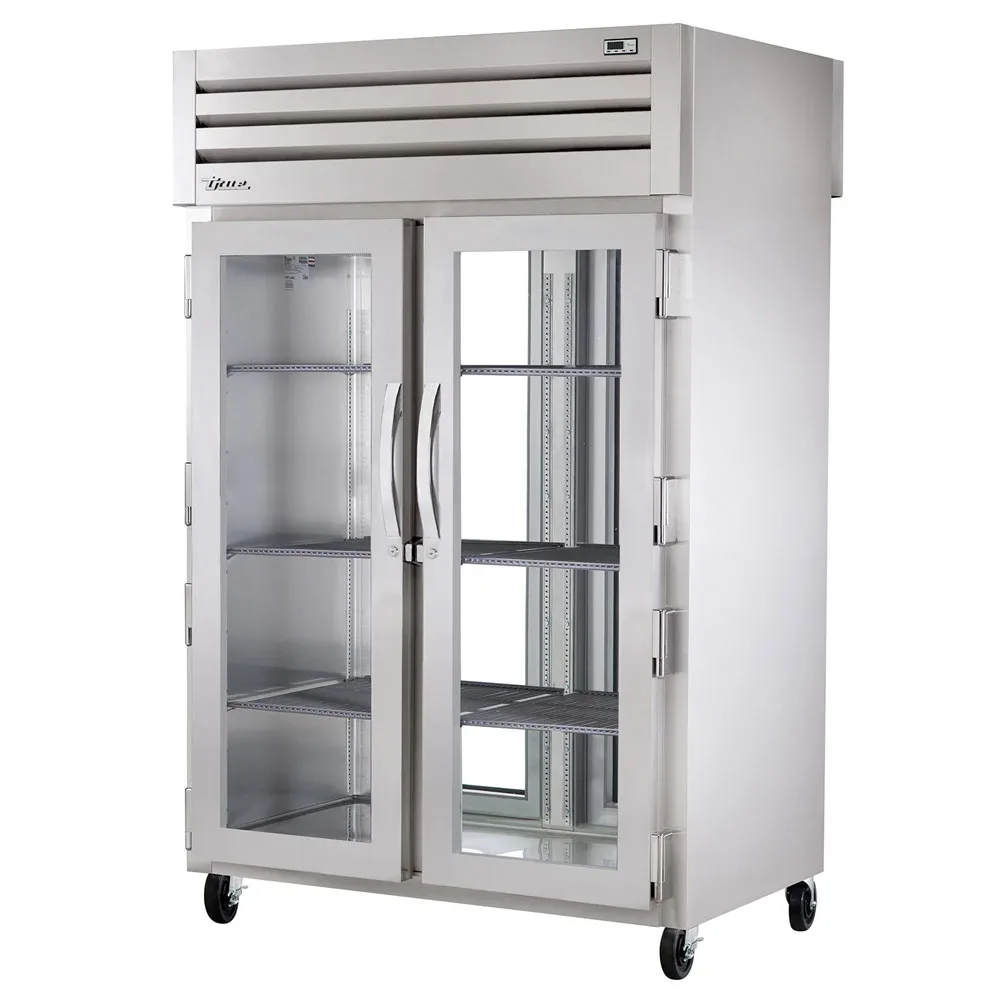 True STR2RPT-2G-2G-HC 52 3/5″ Two Section Pass Thru Refrigerator, (4) Left/Right Hinge Glass Doors, 115v