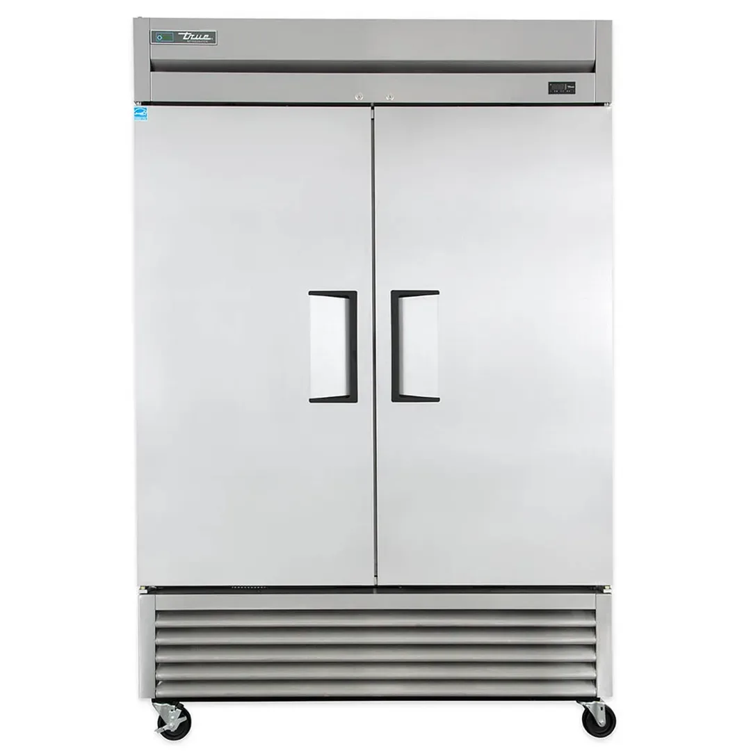 True T-49-HC 54″ Two Section Reach-In Refrigerator w/ 2 Solid Doors, Bottom Mount, Stainless Steel Front-Aluminum Sides