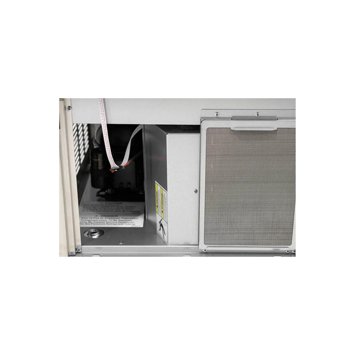 Omcan USA 47483 23" Air Cooled Full Cube 120 lb Undercounter Ice Machine with 40 lb Bin