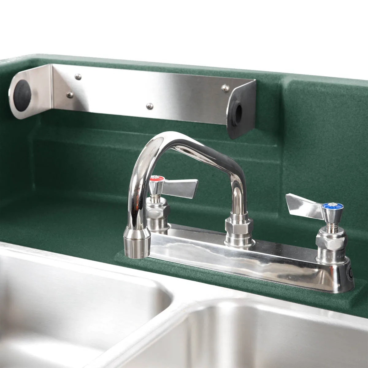 Cambro KSC402192 Camkiosk® Hand Sink Cart, with 2 Compartment Sink