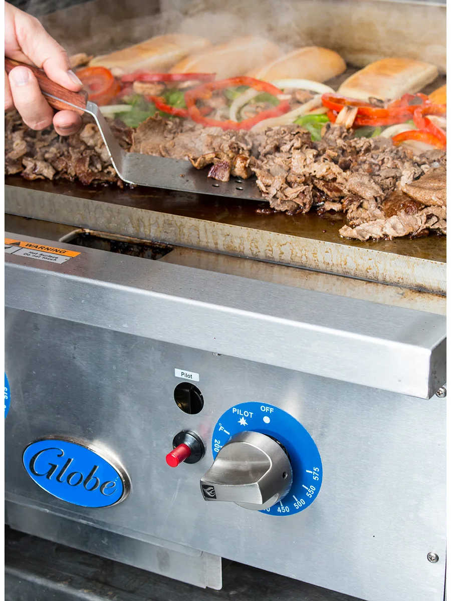 Globe GG24TG 24" Countertop Gas Griddle, Thermostatic Controls, 1" Steel Plate, 60.000 BTU