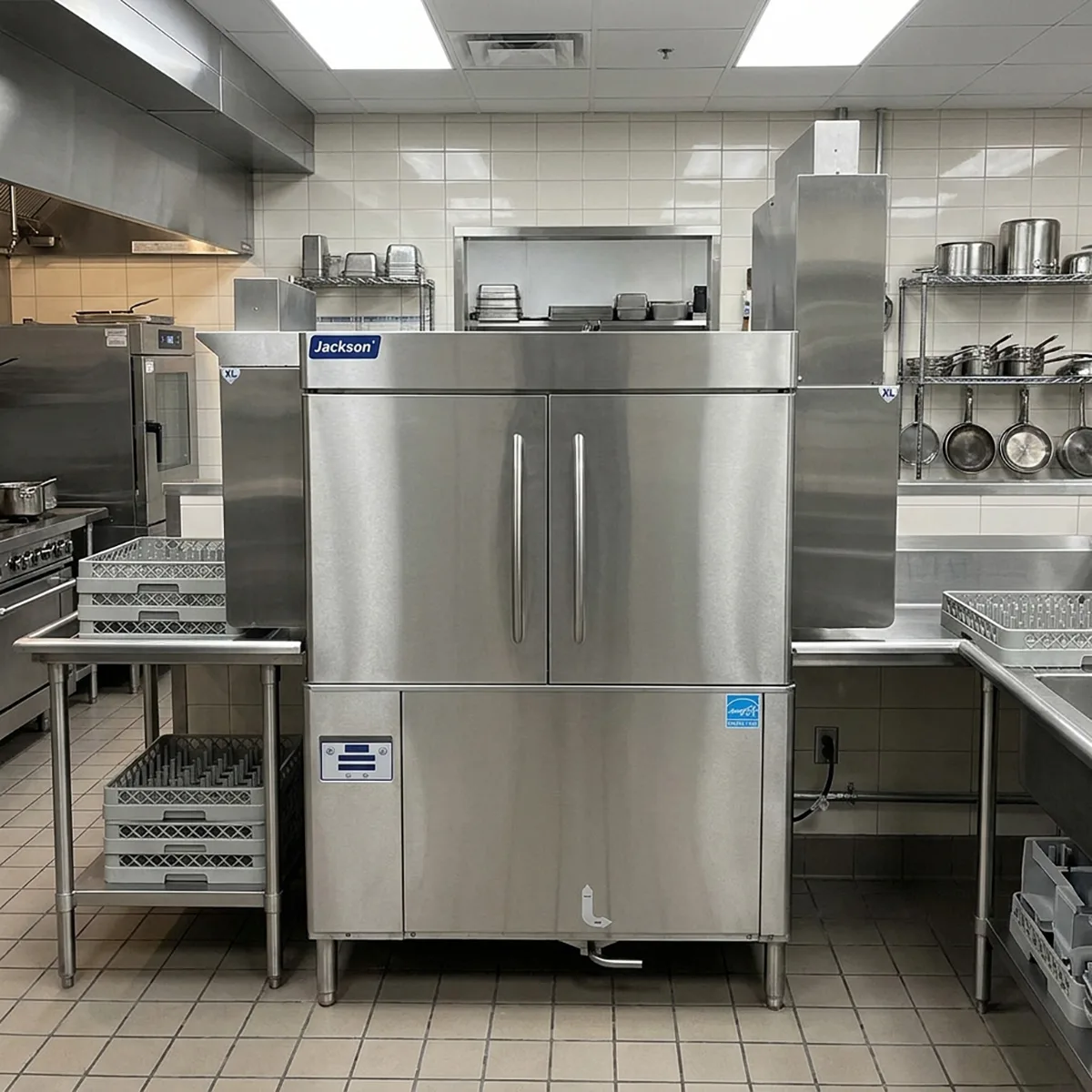 Jackson WWS RACKSTAR 44CE ENERGY RECOVERY 44" Conveyor Dishwasher, 223 RPH - High Temp w/Booster
