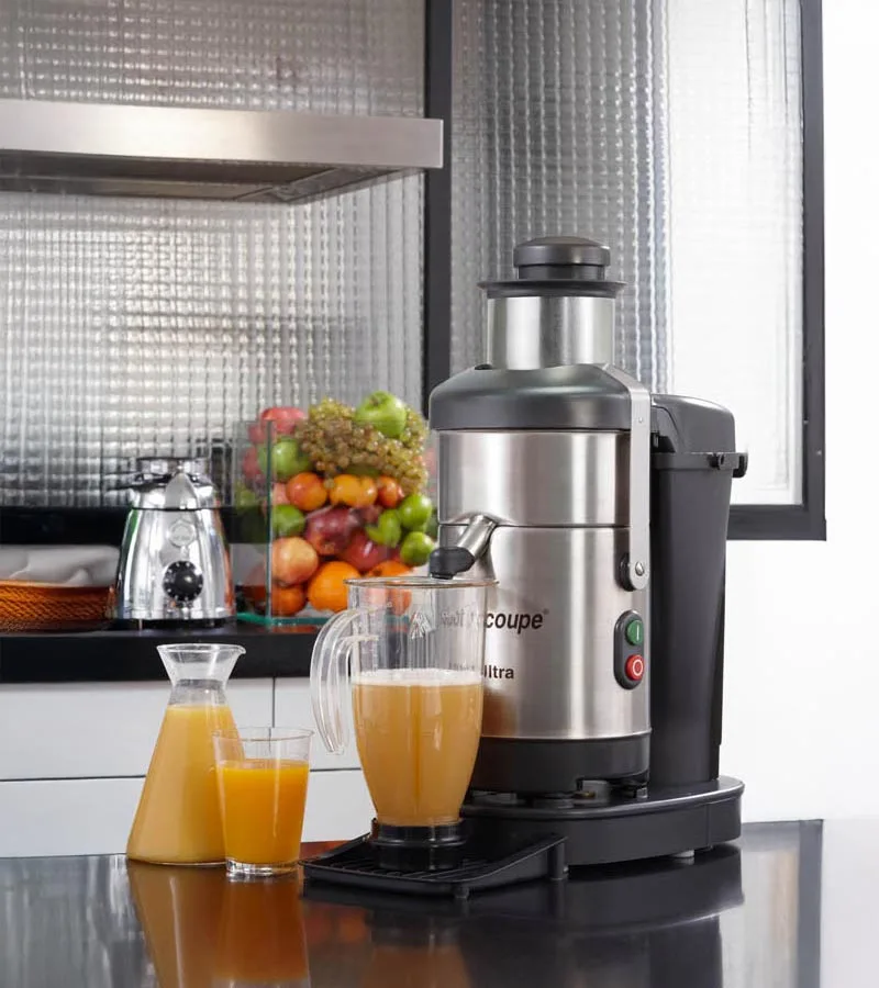 Robot Coupe J100 Table Top Centrifugal Juicer with Continuous Pulp Ejection, Automatic Feed 