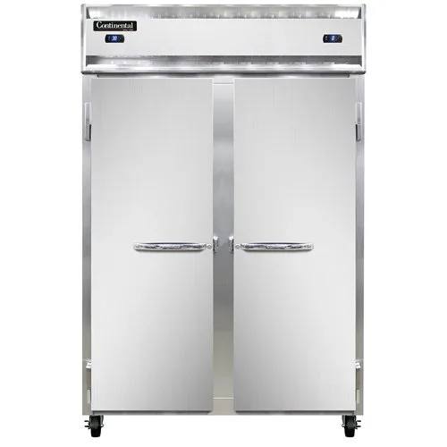 Continental Refrigerator 2RFN 52" 2-Section Reach-In Refrigerator Freezer Combo w/ 2 Solid Doors