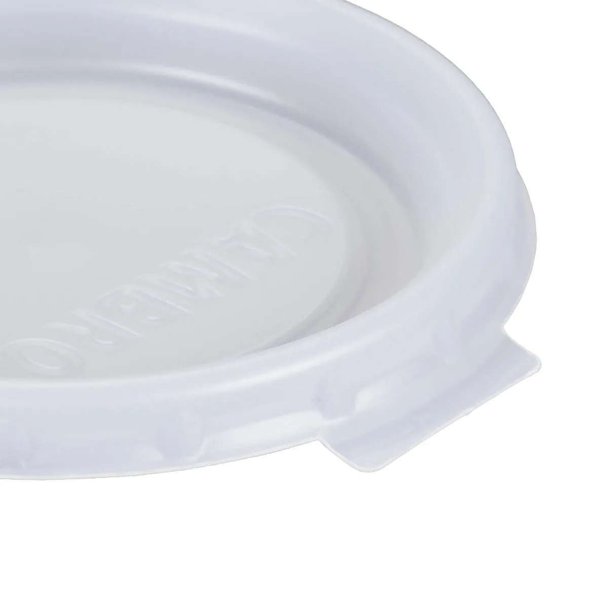 Cambro CLAM8B5S190 CamLid® Cup Lids, Clear, Straw Slot, Fits HT16CW & LT16 Tumblers - 2000/Case