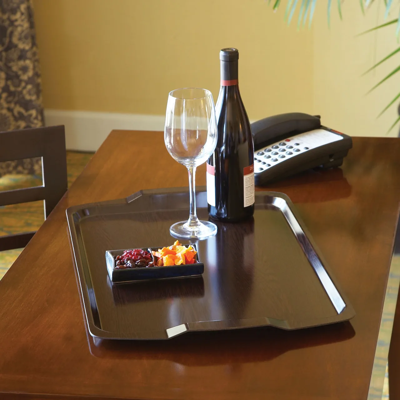 Cambro 1525RST384 Room Service Tray Rectangular 14" x 21" Fiberglass, Dishwasher Safe, NSF