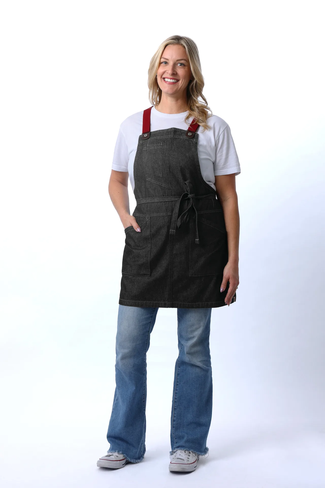 Chef Works ABS01WS-BLK-0 Berkeley Short Snap Bib Apron, 27.5"L x 28.7"W, Unisex, 100% Cotton, Black