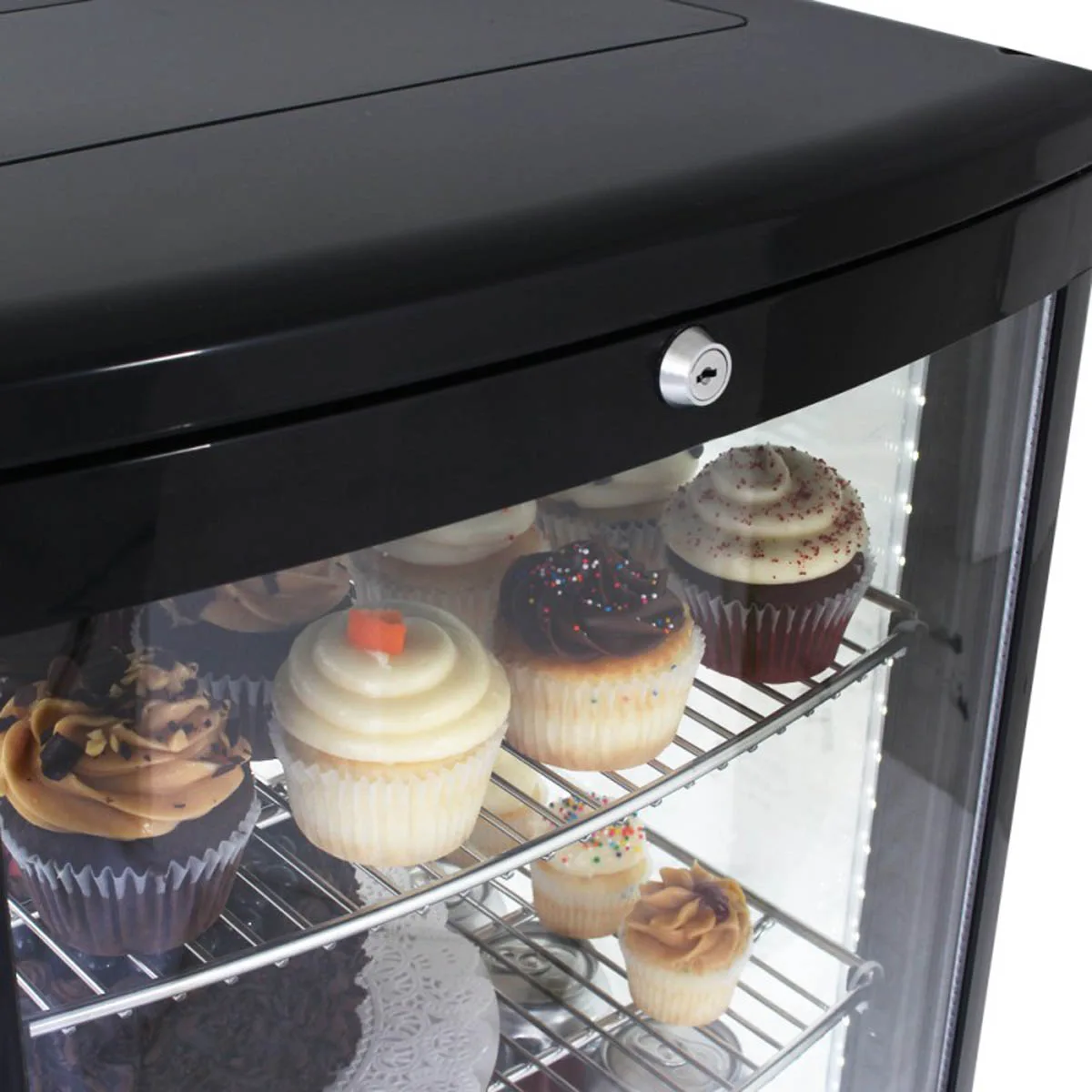 Turbo Air CRT-77-2R-N 16" Full Service/Self Service Countertop Refrigerated Display Case with Hinged Glass Door, 3 Shelves - 3 cu. Ft.