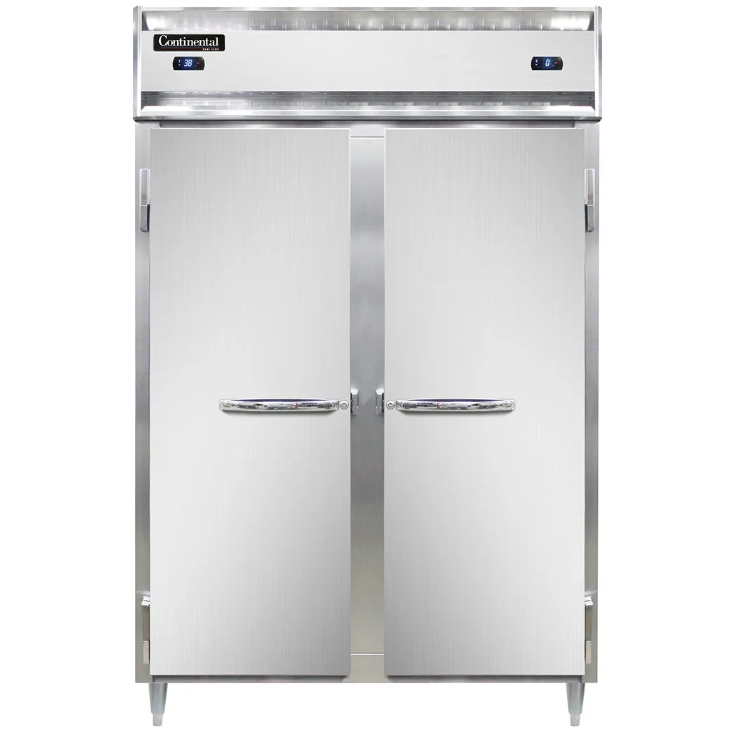 Continental Refrigerator D2RFSNSA 52" 2-Section Reach-In Refrigerator Freezer Combo w/ 2 Solid Doors