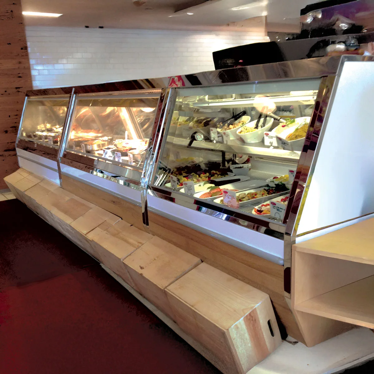 Howard-McCray SC-CDS35-8-LED 95" Flat Refrigerated Deli Display Case