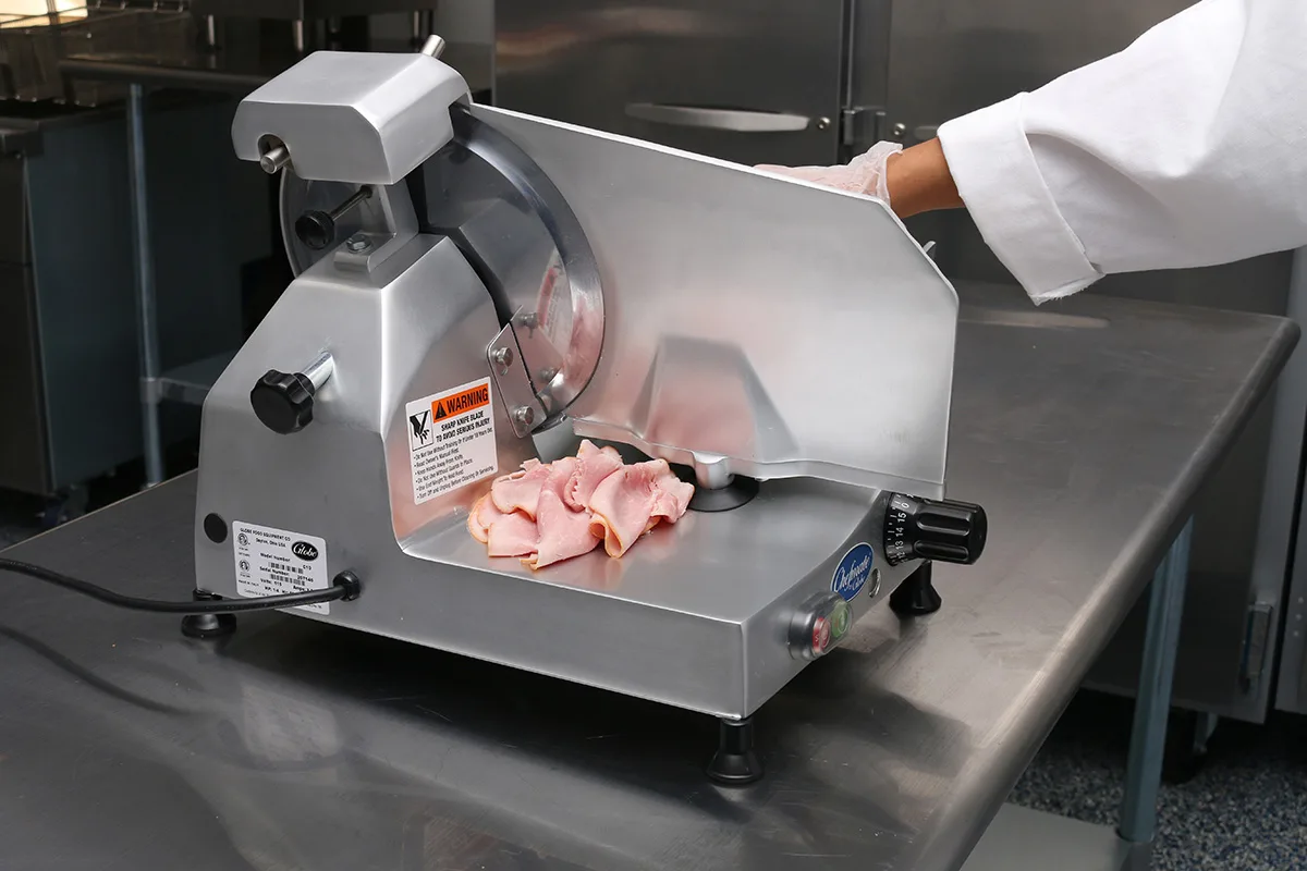 Globe C12 Chefmate Series 12" Manual Meat Slicer, Belt-Driven, 1/3 HP