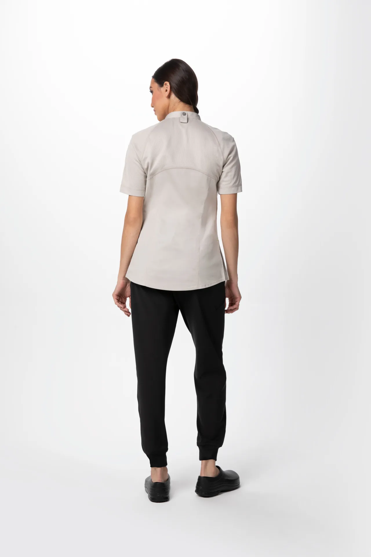 Chef Works CBZ03W-NAT-2XL Women’s Varkala Chef Coat, Raglan Short‑Sleeve, Offset Zip & Snap Collar