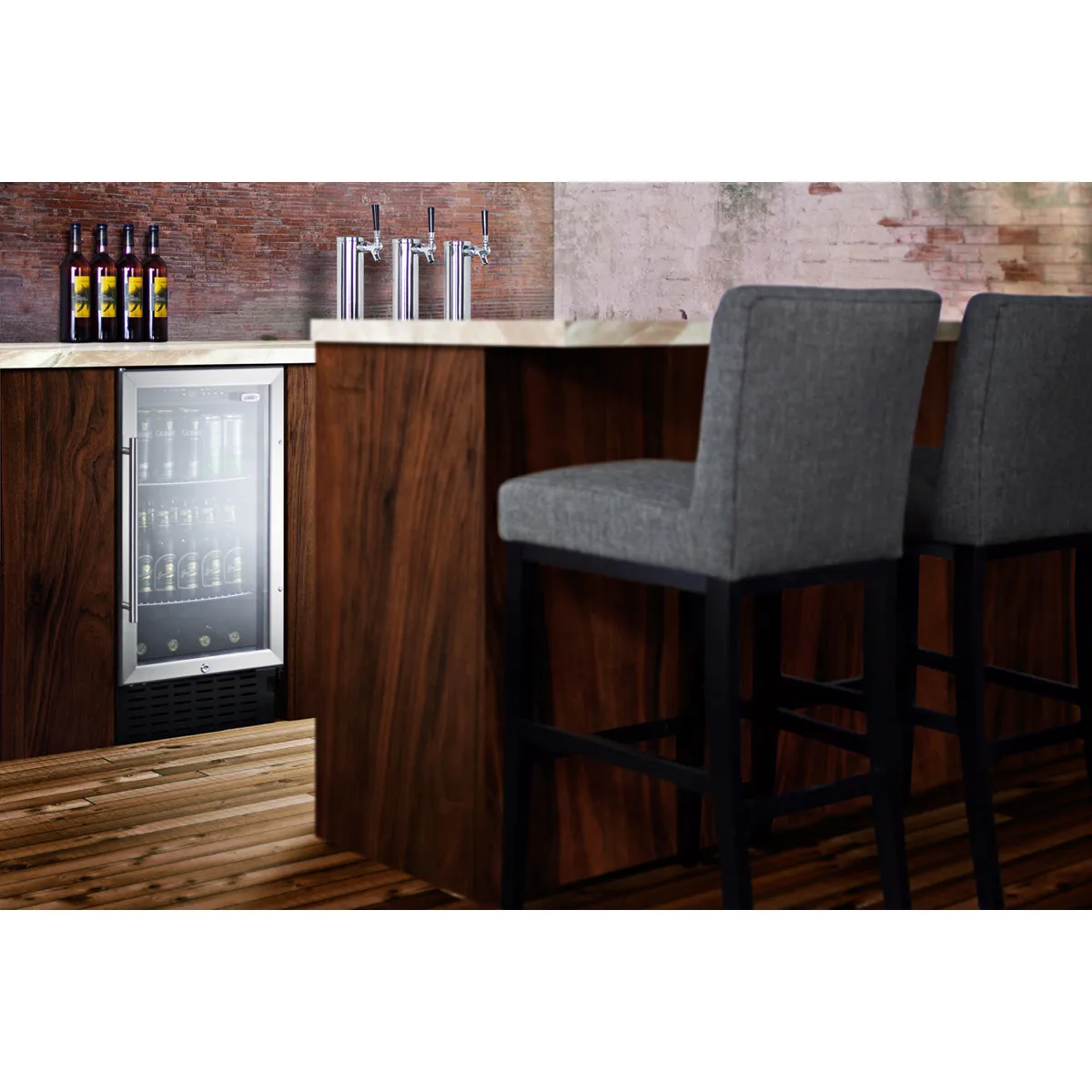 Summit SCR1841BADA 18" Beverage Center w/ Glass Door, Black Exterior, 2.7 cu.ft