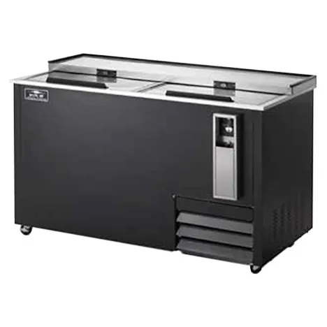 Arctic Air AUB65R 64" Horizontal Bottle Cooler, 19 cu. ft.