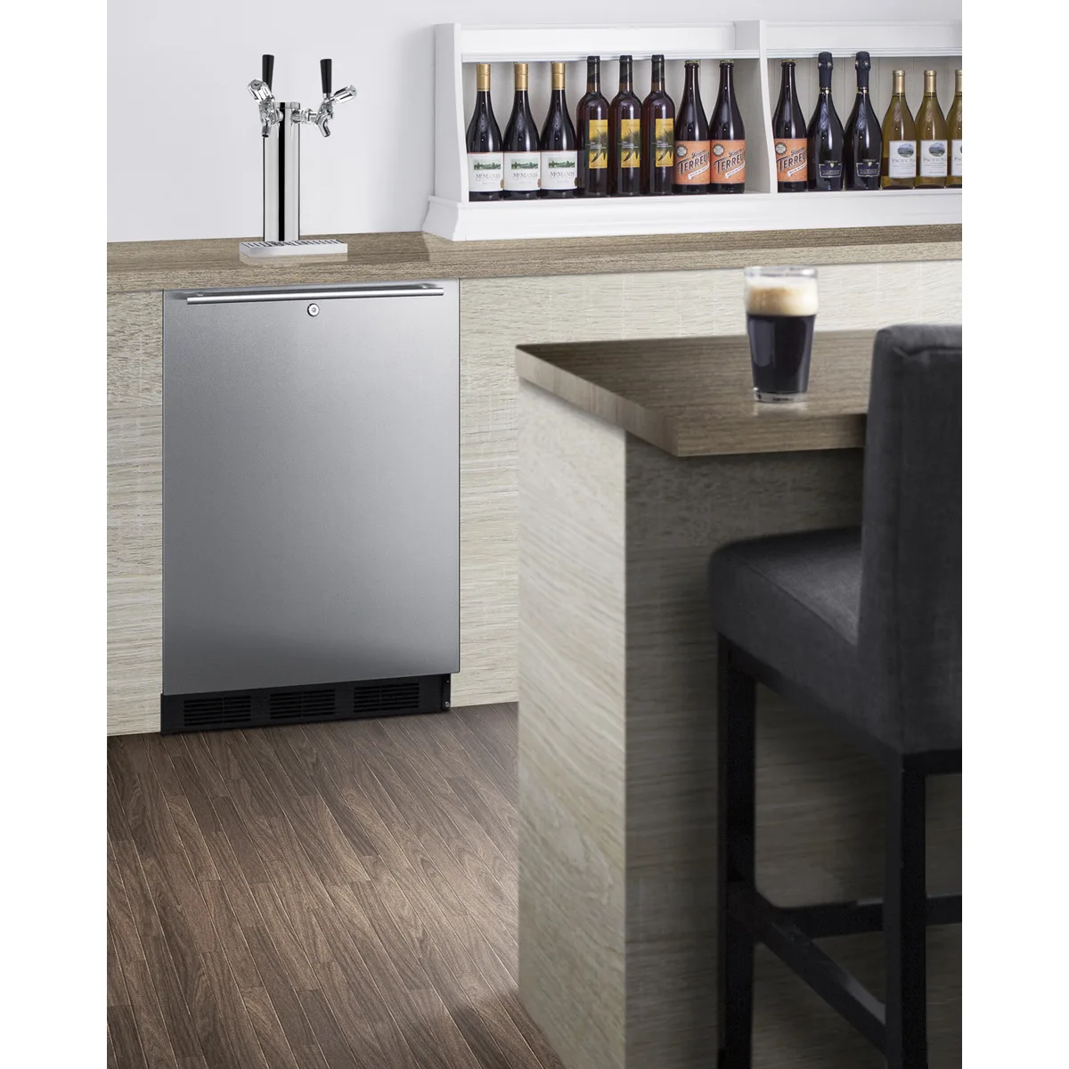 Summit SBC58BLBIADALOCK 1 Tower Kegerator Dispenser, 5.5 cu. ft.