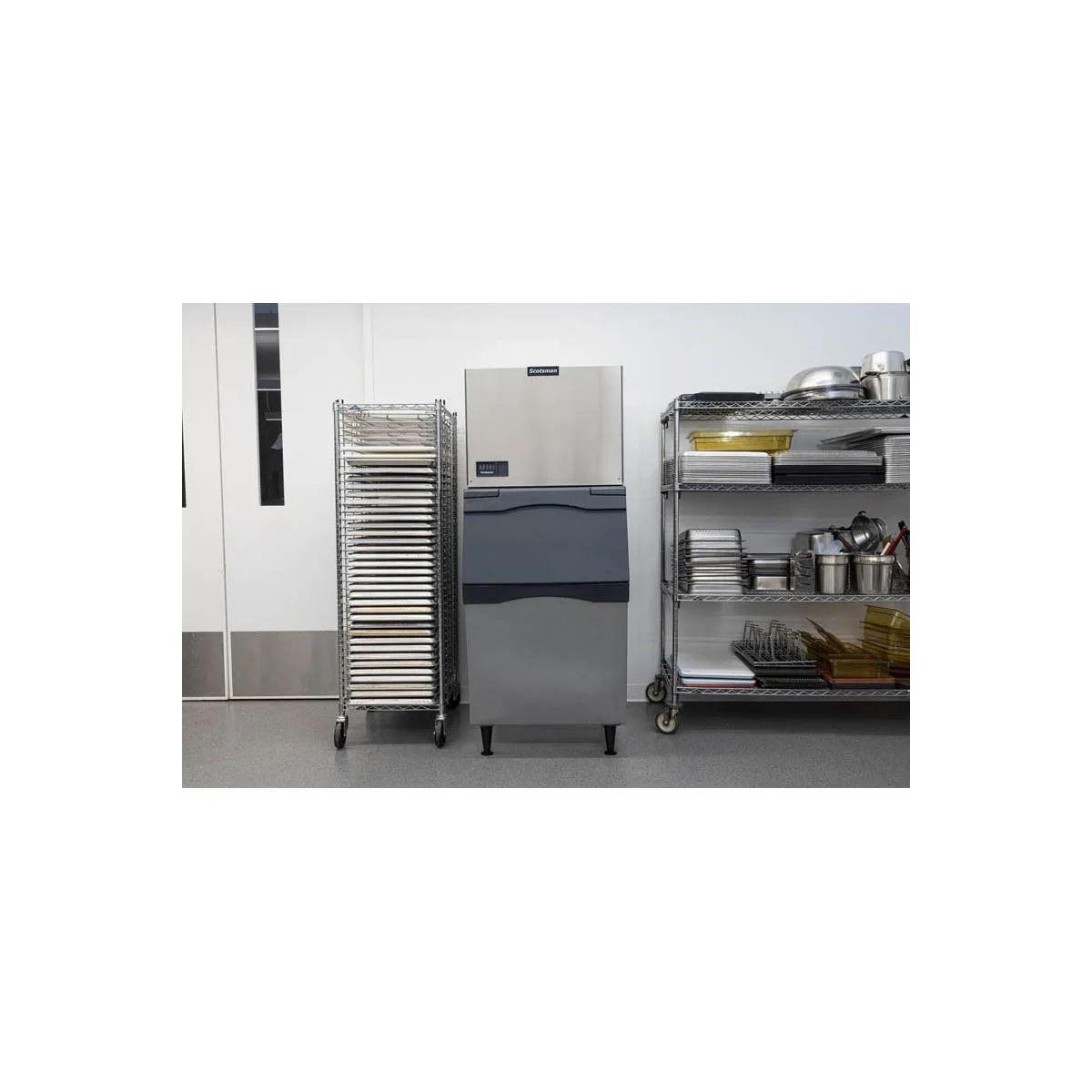 Scotsman MC0530SWX-1/B530P Water Cooled Half Cube 500 lb Ice Machine with Bin, 536 lb Plastic