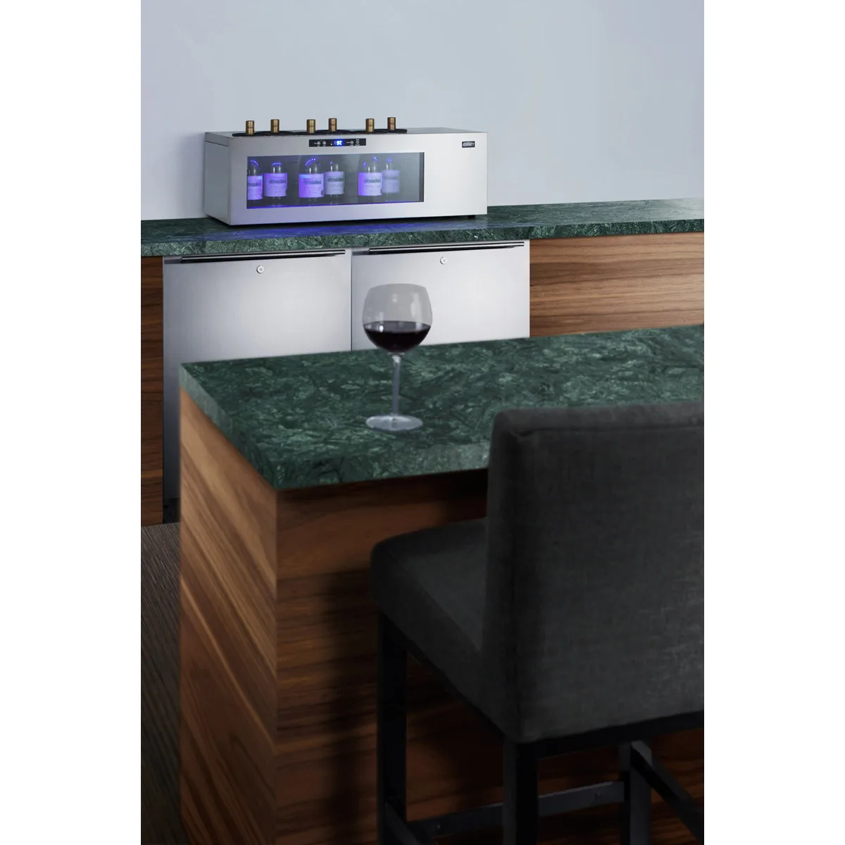 Summit STC6 36" Glass Door Countertop Wine Refrigerator, Single Temperature, 6 Bottles