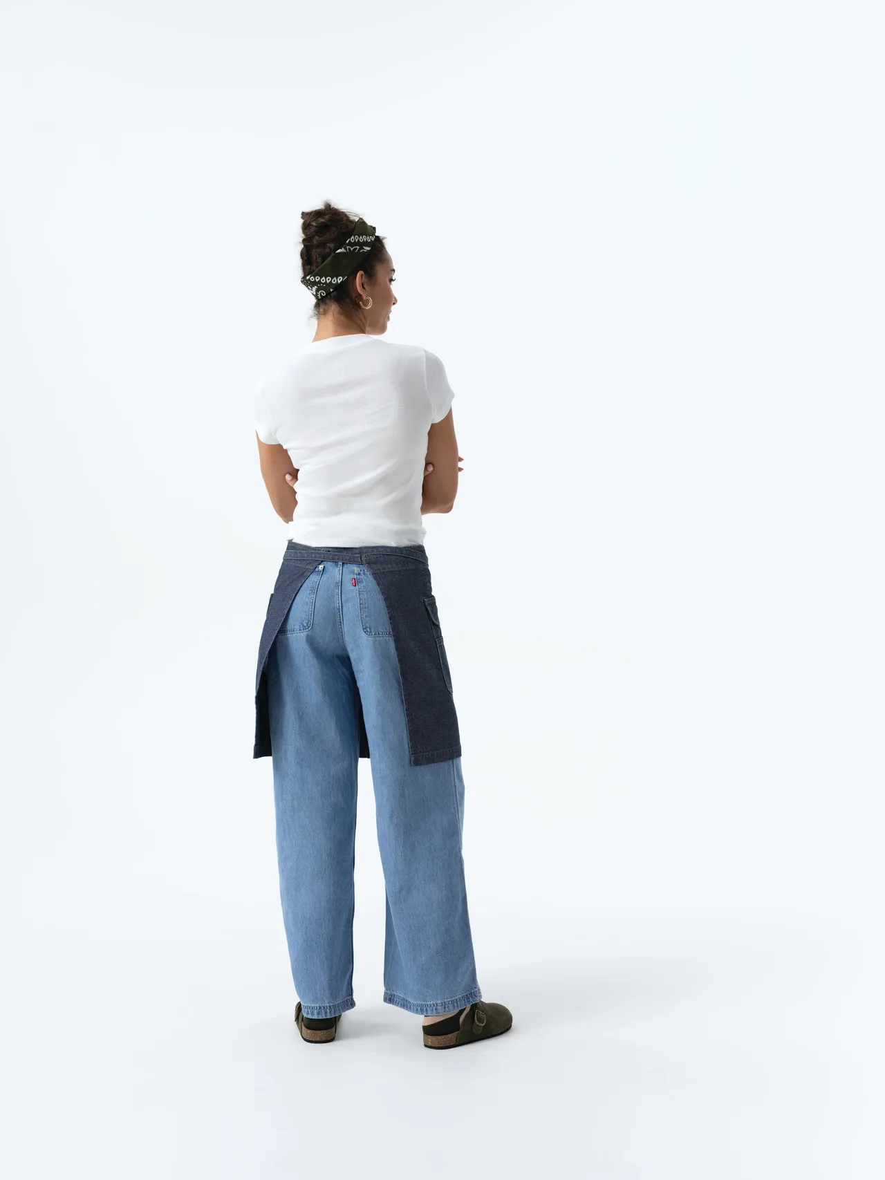 Chef Works AHN12-IBL-0 Waist Apron, 36" Length, 22" Width, 100% Cotton, Indigo Blue, - 1/Case