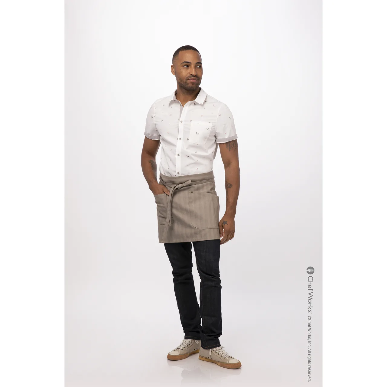 Chef Works AHN07-TAU-0 Seattle Half Bistro Waist Apron, 16"L x 38"W, 4 Pockets, Taupe, 65/35 Poly/Cotton