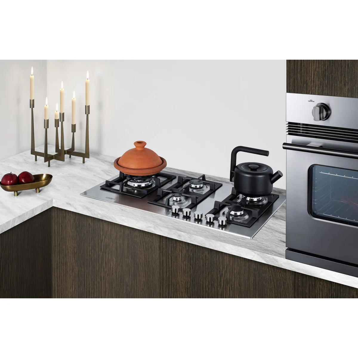 Summit GCJ536SS 34" Built-In Gas Cooktop/Hotplate with (5) Burners, Stainless Steel Surface, 40.700 BTU