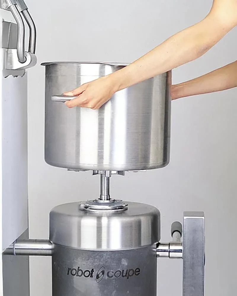 Robot Coupe BLIXER30 Vertical Cutter with 28 L Bowl Capacity, 7 hp, 2-Speed with 1800 and 3600 RPM
