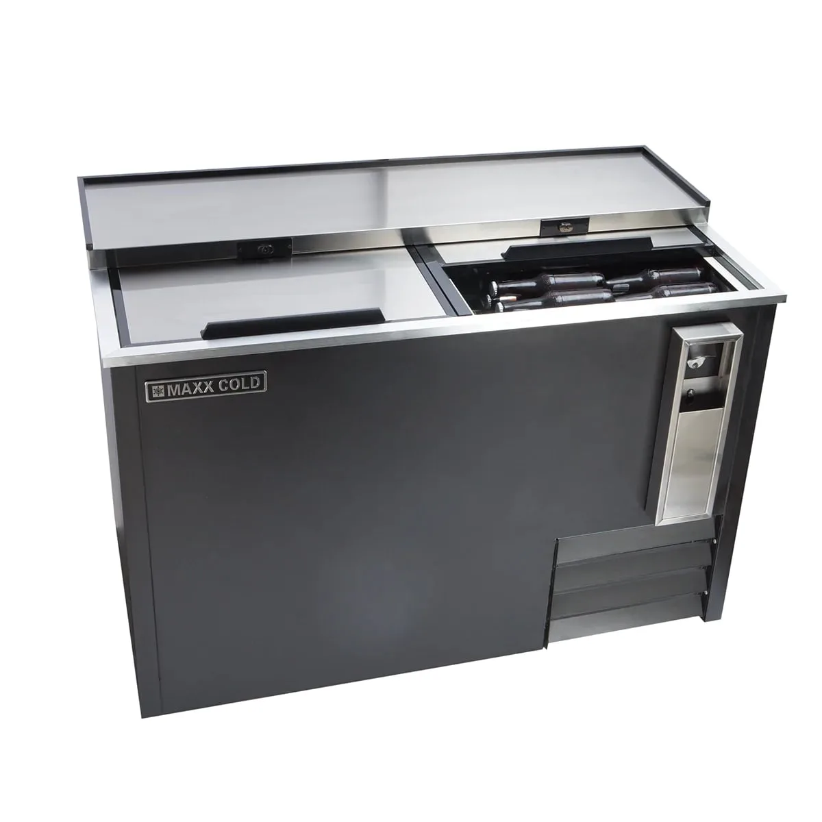 Maxx Cold MXCR50BHC 49" X-Series Bottle Cooler w/ 14.0 cu. ft., Side-Mounted Compressor