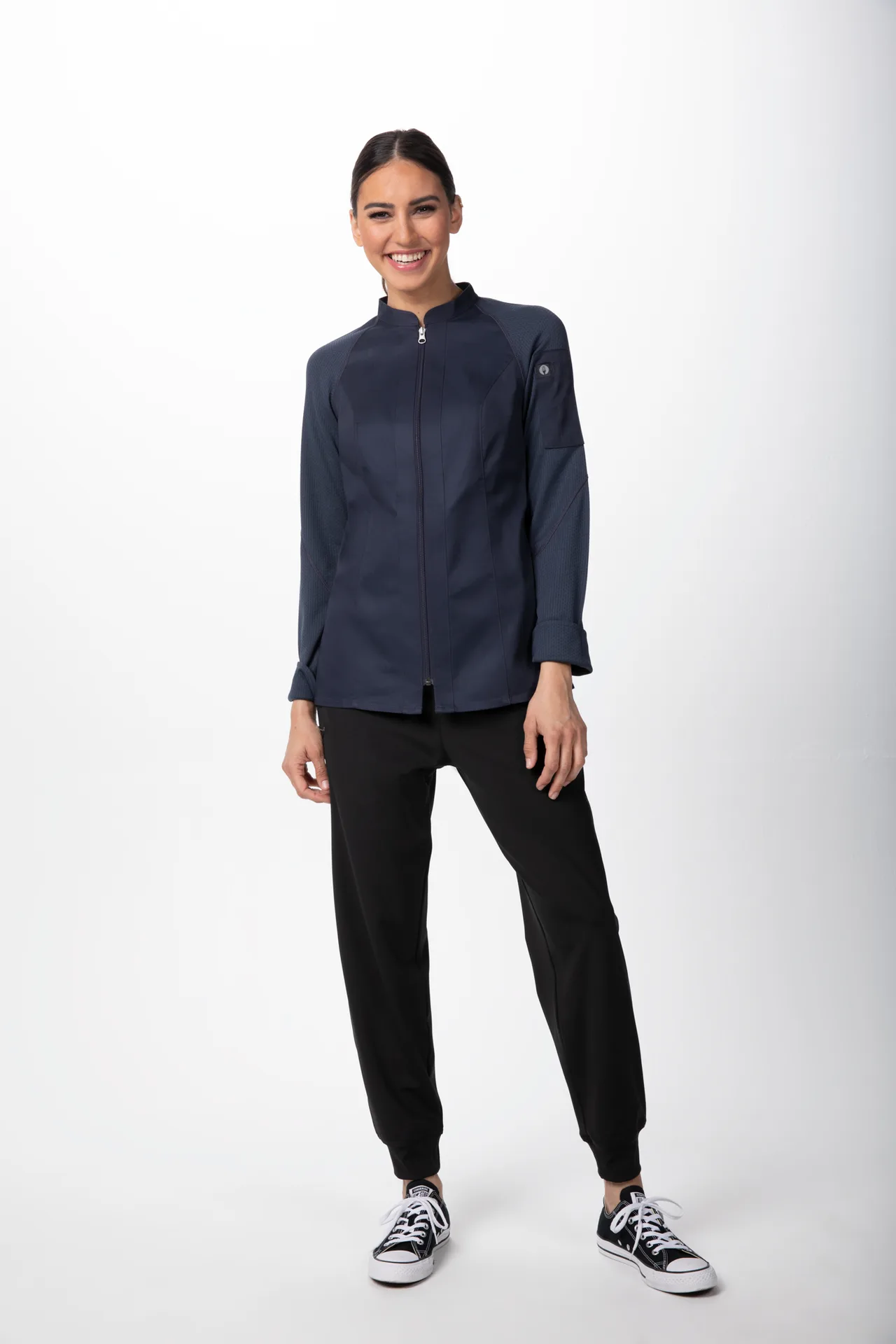Chef Works CBZ02W-GRY-M Women’s Chef Coat, Raglan Sleeve, Zipper, Mesh Side Slits, Thermometer Pocket, Grey 62/38 PolyCotton, Recycled Mesh