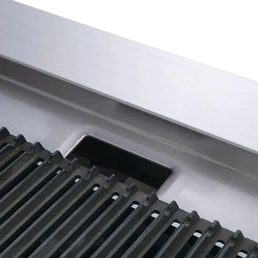 Dukers Appliance Co DCRB24 24" Countertop Gas Radiant/Lava Rock Charbroiler, 70.000 BTU