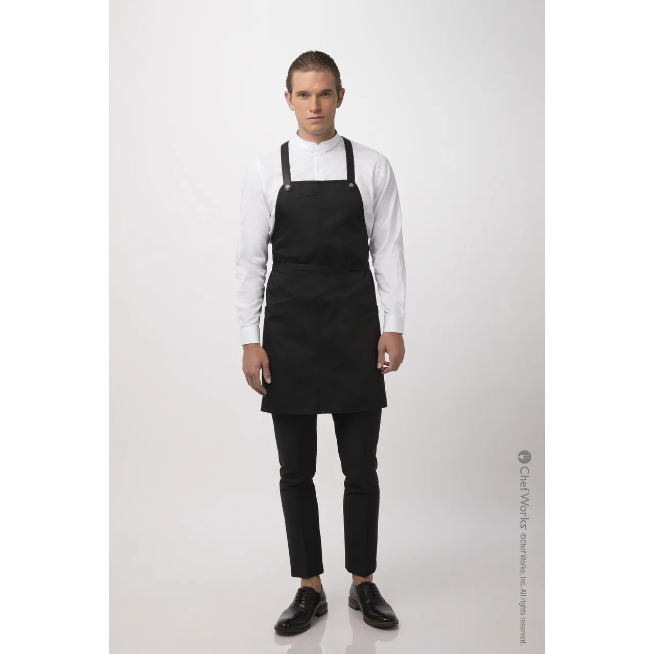 Chef Works ABN01-BLK-0 Largo Bib Apron, 31"L x 38"W, Adjustable Neck Strap, Black, Poly/Cotton