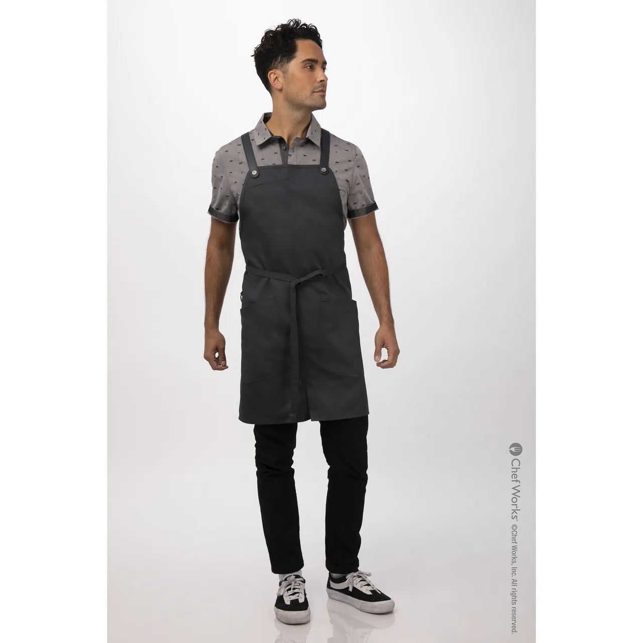 Chef Works ABN01-CHR-0 Largo Bib Apron, 31"L x 38"W, Charcoal, Adjustable Neck Strap, Poly/Cotton