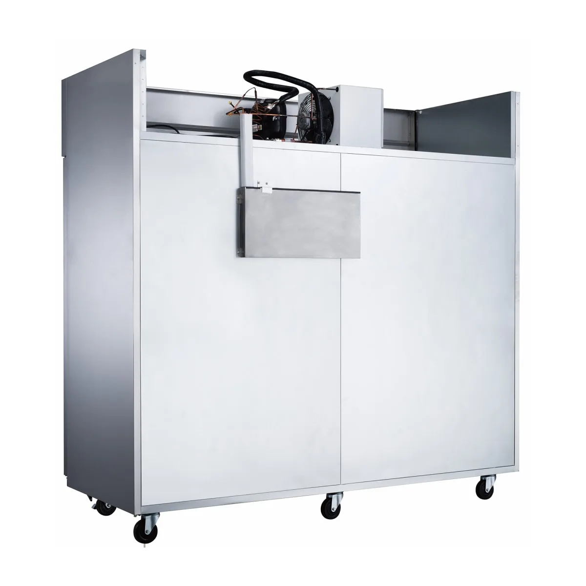 Dukers D83AR 82 5/8" Three Section Reach In Refrigerator, (3) Left/Right Hinge Solid Doors, 115v