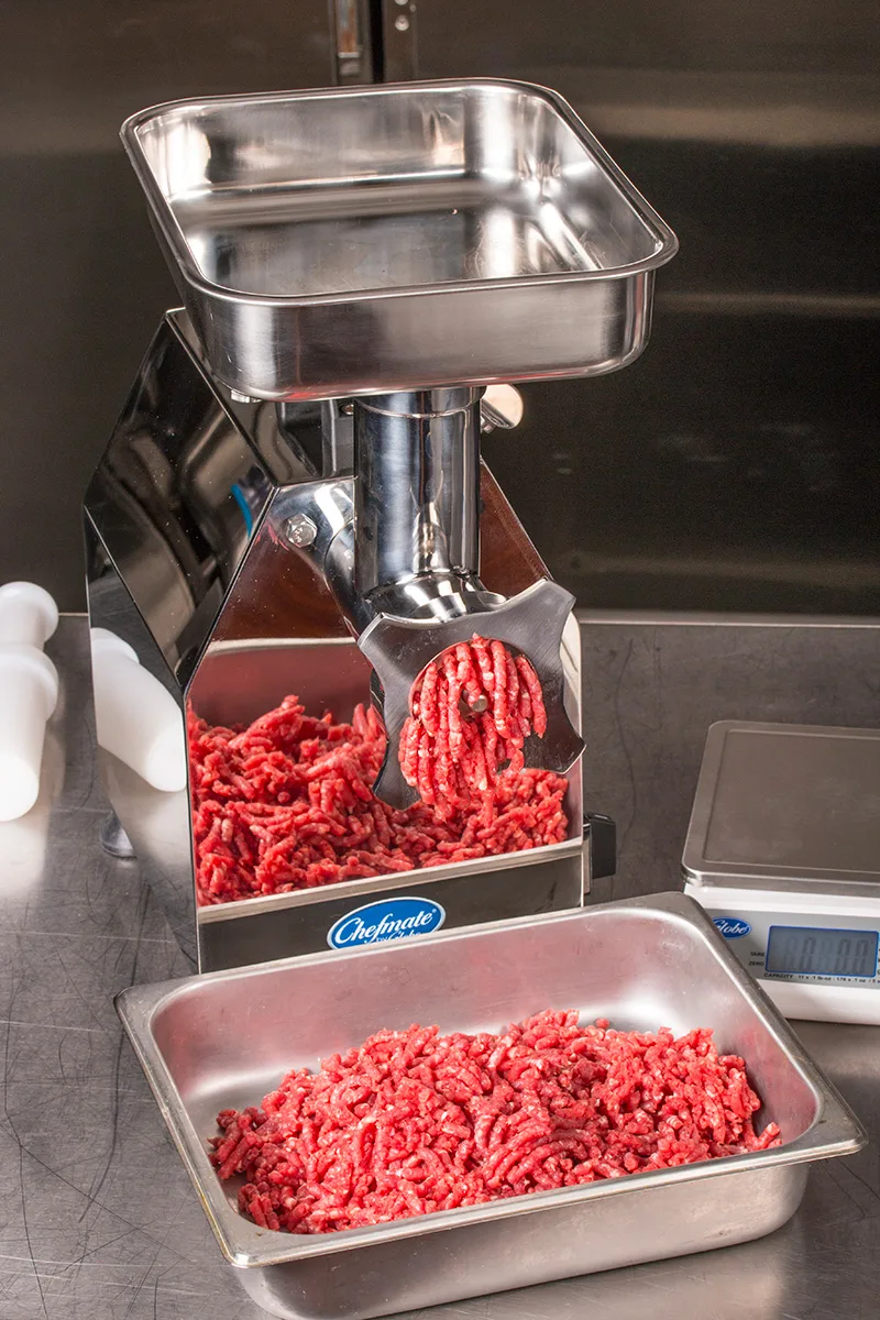Globe CM12 Countertop Electric Meat Grinder – 1 HP, 250 lbs/hr, #12 Hub, 170 RPM, 1/4” & 5/16” Plates, Chefmate™ Chopper