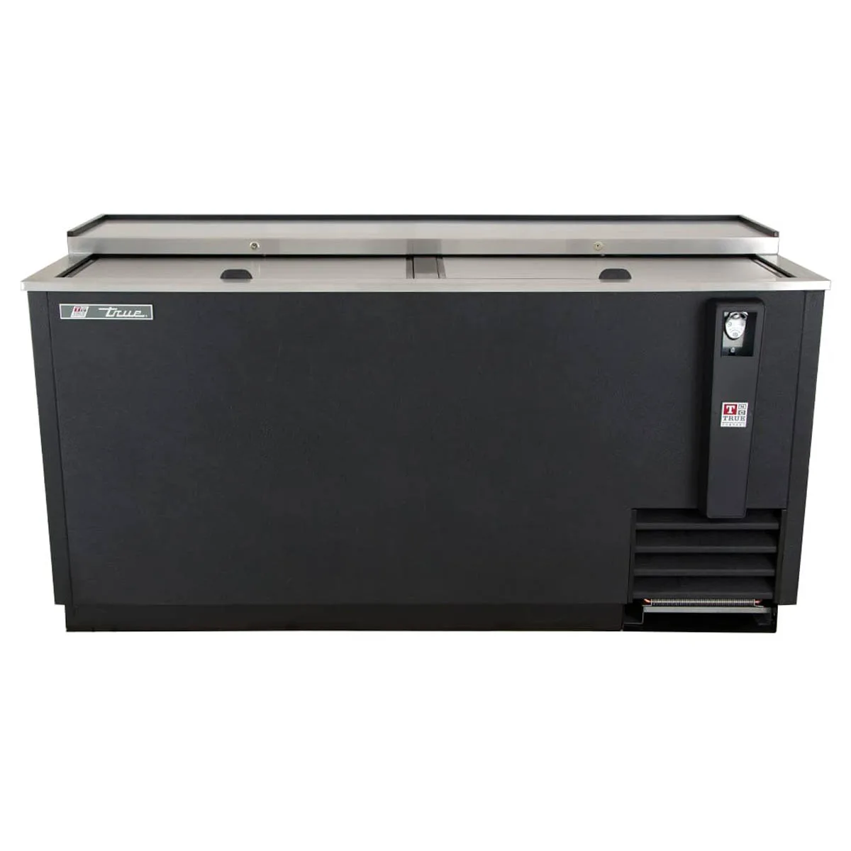 True TD-65-24-HC 64" Solid Slide Lid Deep Well Horizontal Bottle Cooler with Hydrocarbon