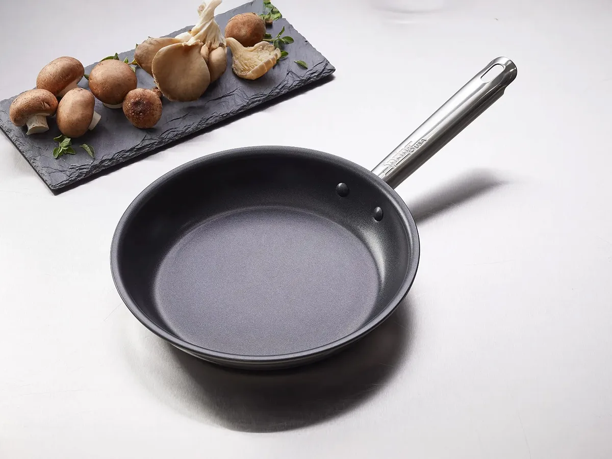 Spring USA 8478-60/16 Vulcano Fry Pan, 8 oz (0.5 pt) 6" dia x 1‑1/8" H, Quantanium finish, induction‑ready, 500°F max