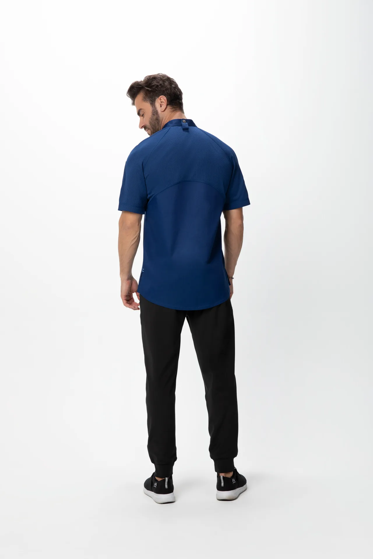 Chef Works CBZ04-OCB-XL Ocean Blue Short Sleeve Chef Coat, 62/38 Poly/Cotton, XL - 1/Case