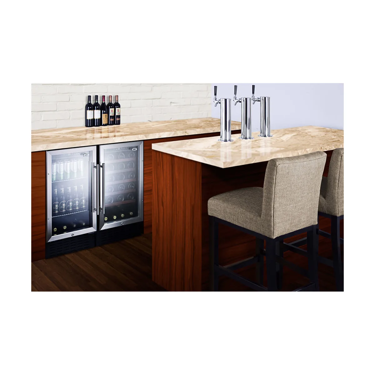Summit SCR1841BCSS 18" Beverage Center with Glass Door, Stainless Steel Exterior, 2.7 cu.ft