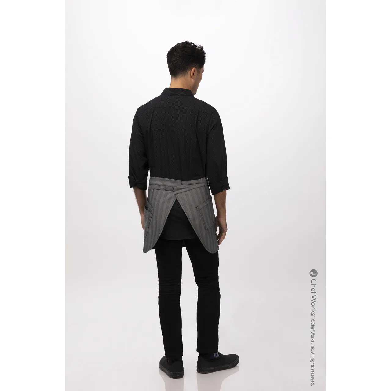 Chef Works AHN07-BLK-0 Waist Apron, 16"L X 38"W, 4 Pockets, Poly/Cotton, Black - 1/Case