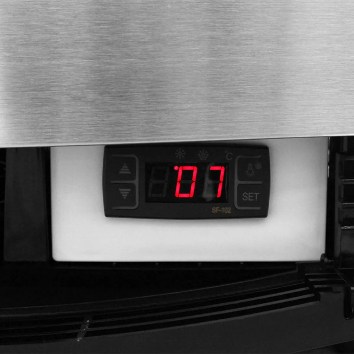 Turbo Air CRT-77-1R-N 16" Self Service Countertop Refrigerated Display Case with Hinged Glass Door, 3 Shelves - 3 cu. Ft.