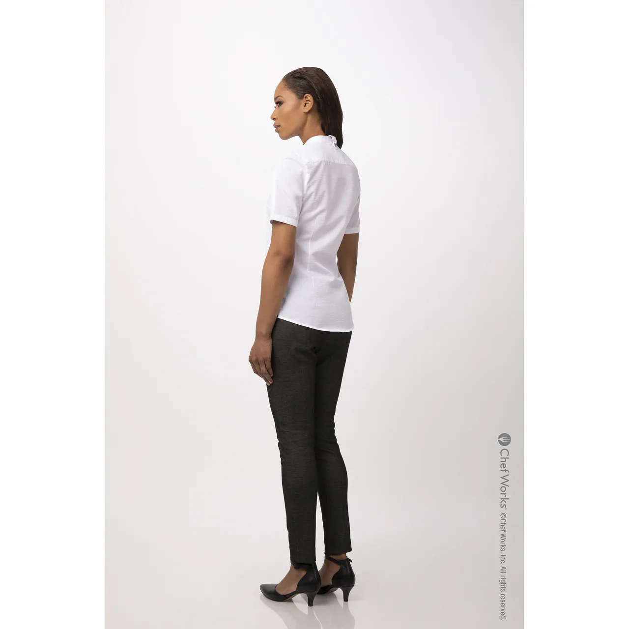 Chef Works SHC08W-WHT-L Women's Seersucker Cook Shirt Large White PolyCotton Short Sleeve Snap Front