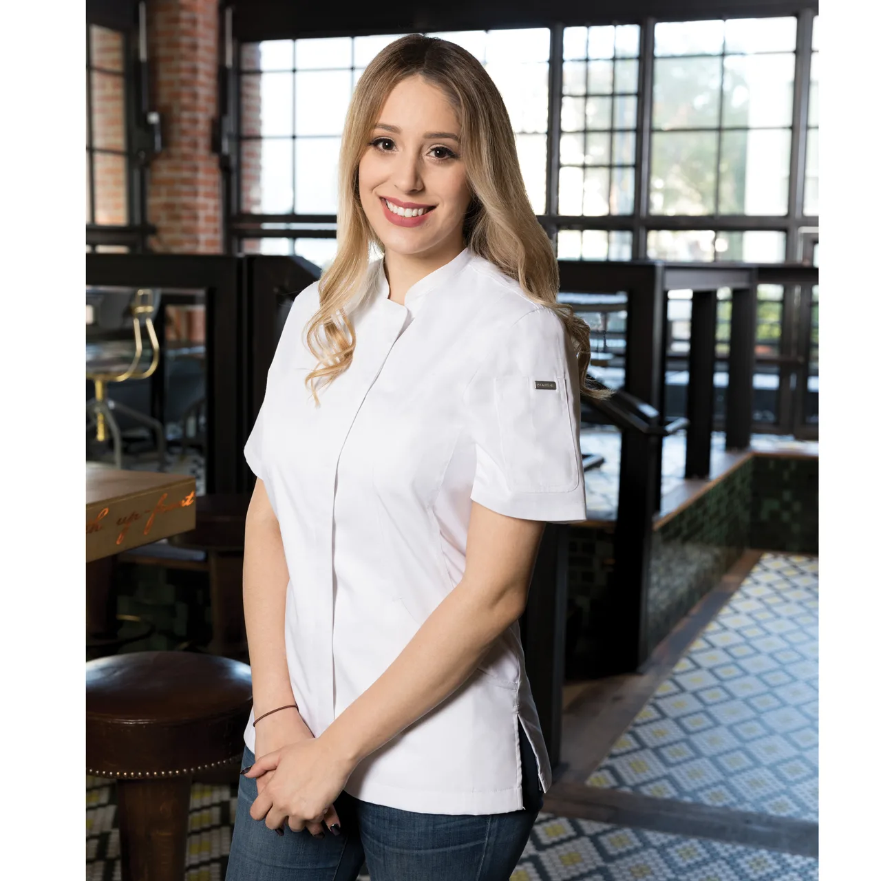 Chef Works CES02W-WHT-L Women’s Chef Coat, Large White 65/35 Poly/Cotton Twill, Short Sleeve, Panels