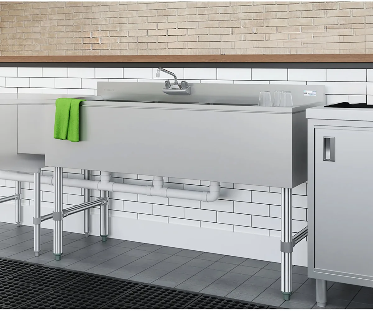 Koolmore SBR3B48-R-320 48" Underbar Sink Units, 3 Compartment with Right Drainboard