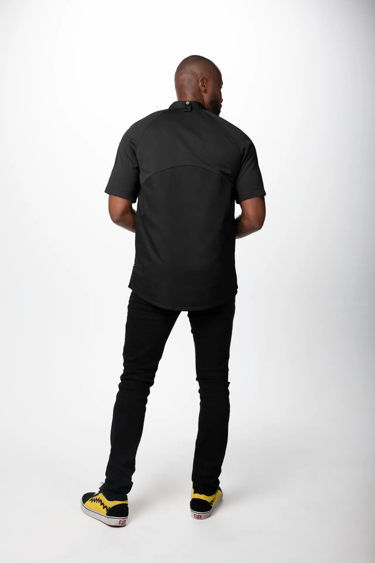 Chef Works CBZ03-BLK-S Varkala Chef Coat, Black, Short Sleeve, Poly/Cotton - 1/Set