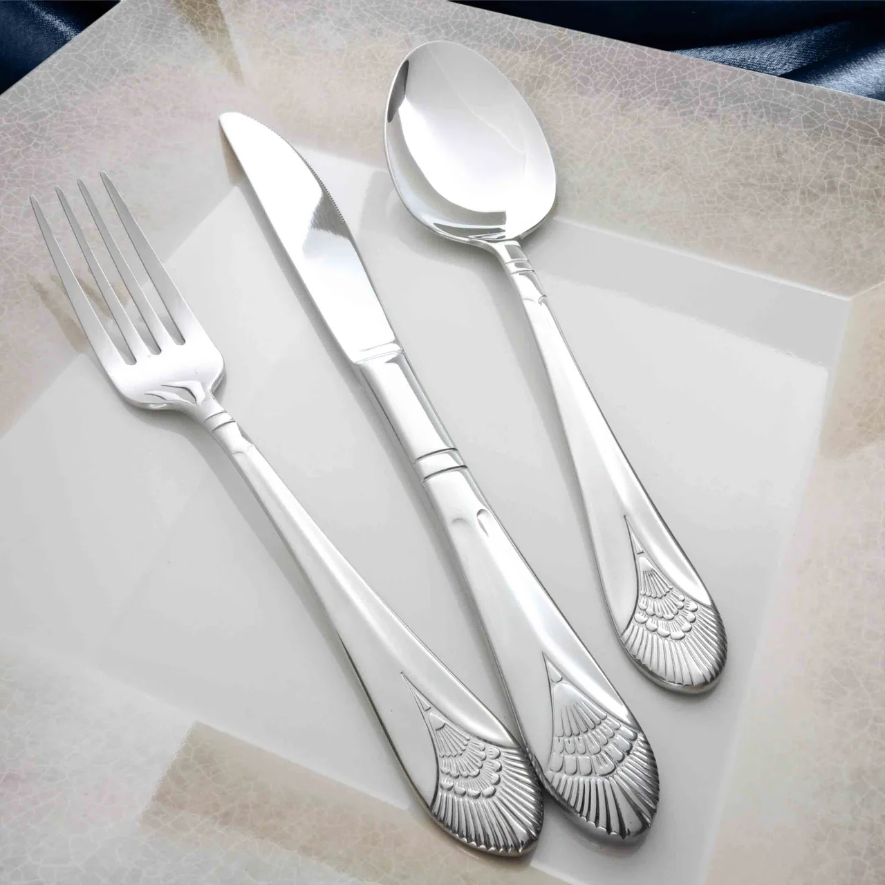 Thunder Group SLEL211 Butter Knife, 6-3/4" Long, 2.1Mm Thick, 18/10 Stainless Steel - Dozen