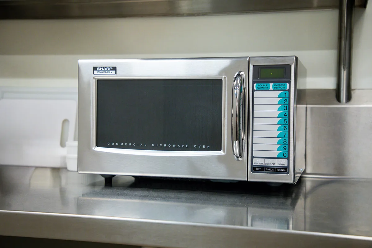 Sharp R-21LVF 1000W Medium Duty Commercial Microwave Oven, Touch Control, 20 Memory, 120V