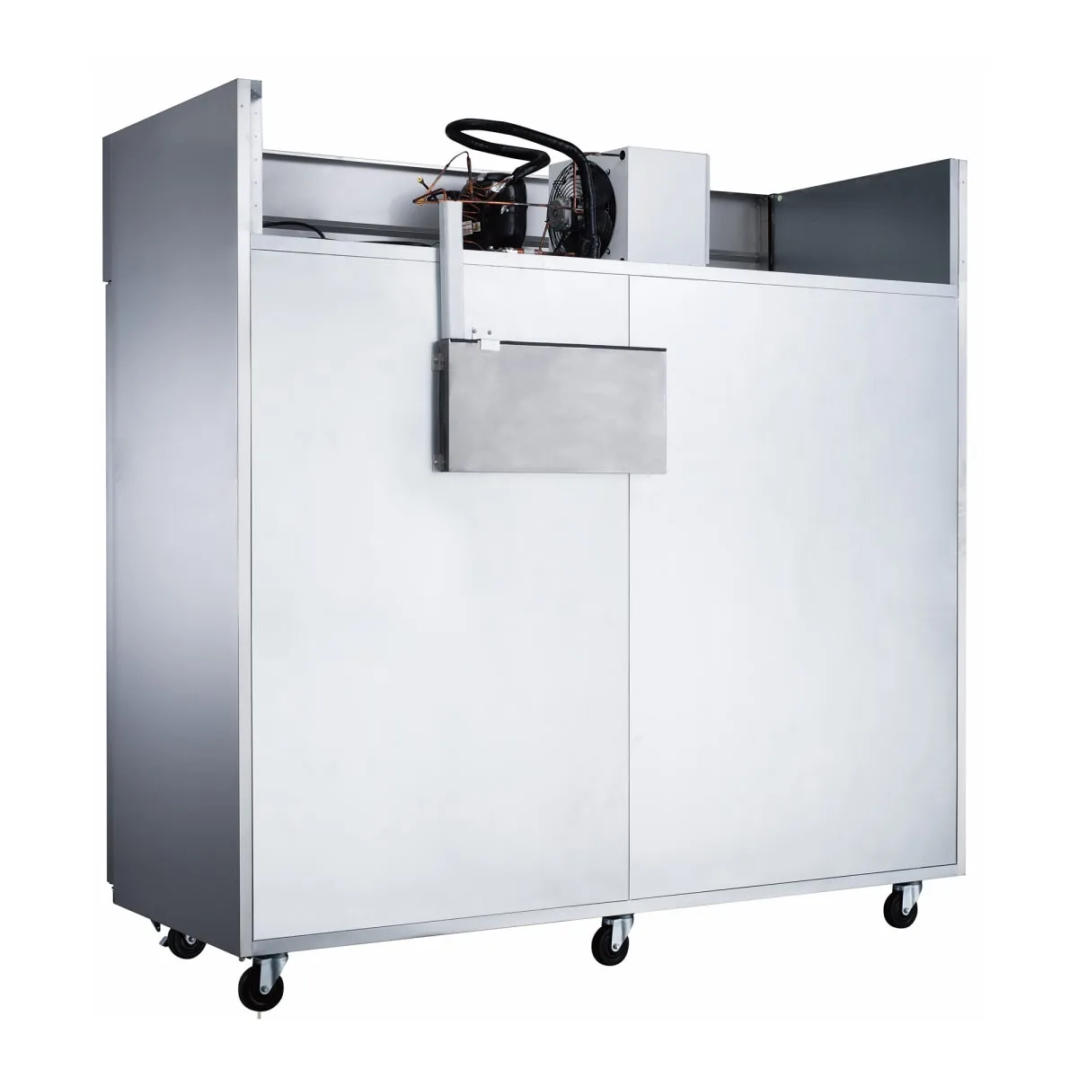 Dukers D83AF 82 5/8" Three Section Reach In Freezer, (3) Left/Right Hinge Solid Doors, 115v