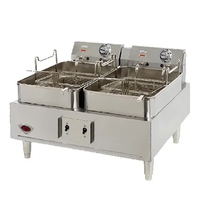 Wells F-30 Split Pot Countertop Electric Fryer w/ 30-Lb. Oil Capacity, 2 Full Size Baskets