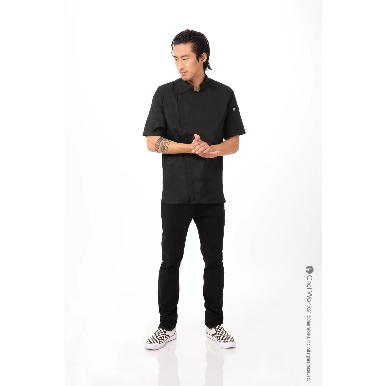 Chef Works BCSZ009-BLK-5XL - Short Sleeve Chef Coat, 5XL Twill, Thermo & Phone Pockets, Apron Snap